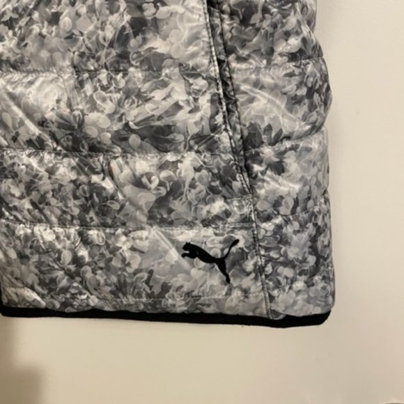 Ladies Puma Small Reversible Winter Vest - Picture 9 of 9